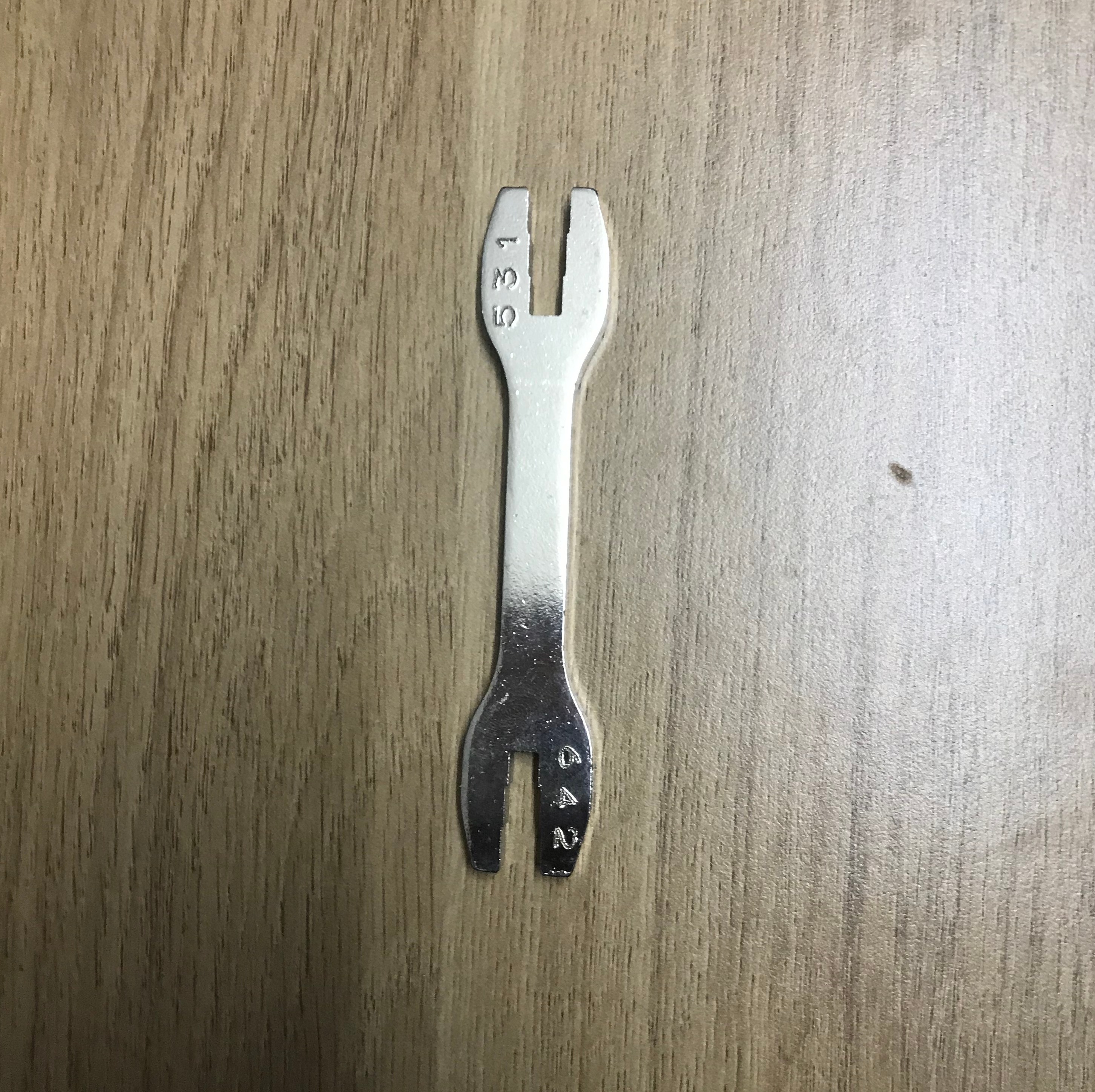 Giá cân vành xe máy loại 1