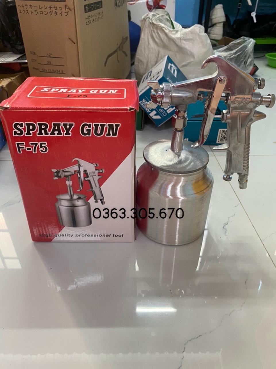 Súng phun sơn F75 bình dưới 800cc , đầu phun 1.8mm