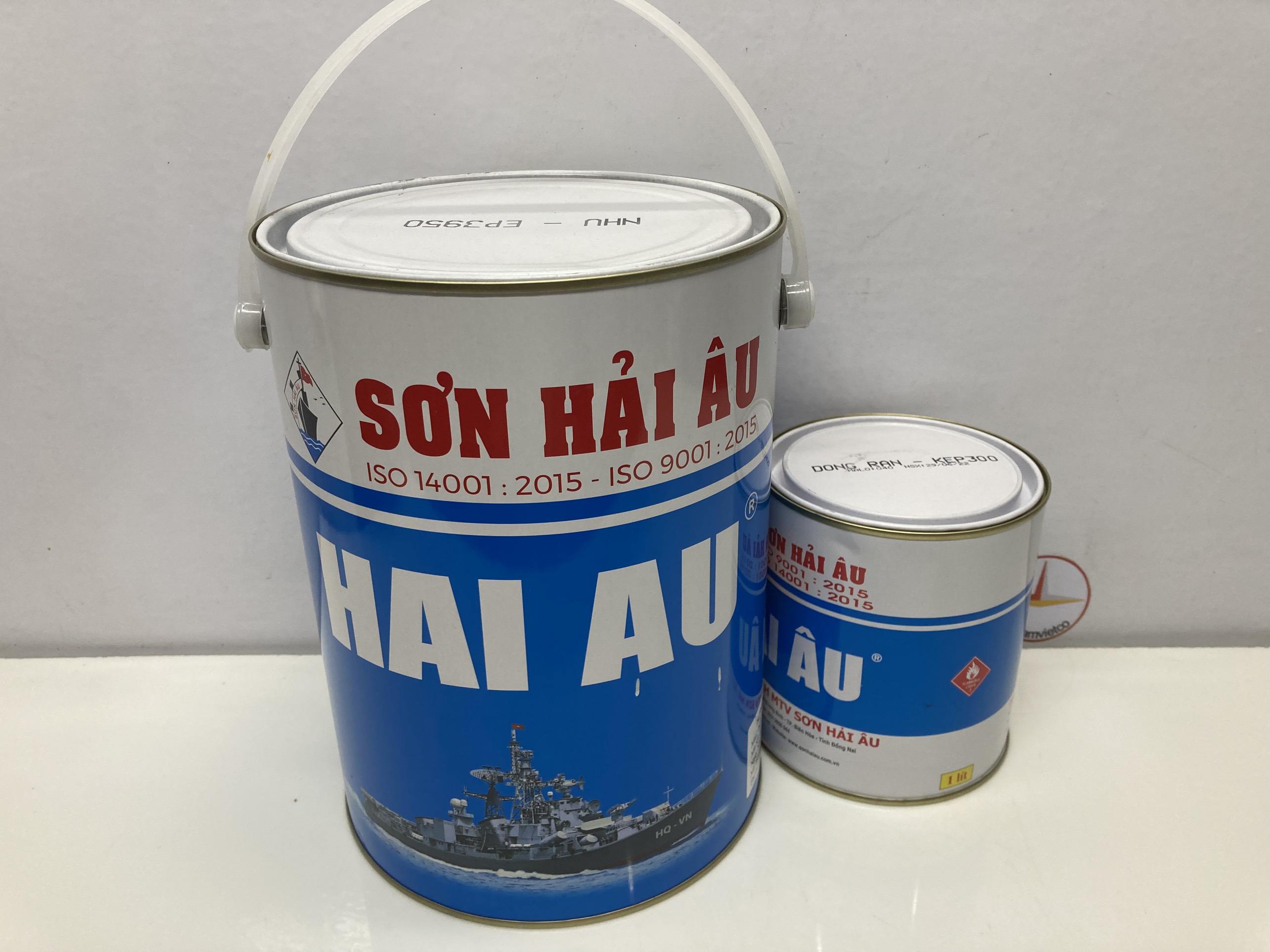 Sơn epoxy 2 thành phần Hải Âu nhiều màu 5L/Bộ