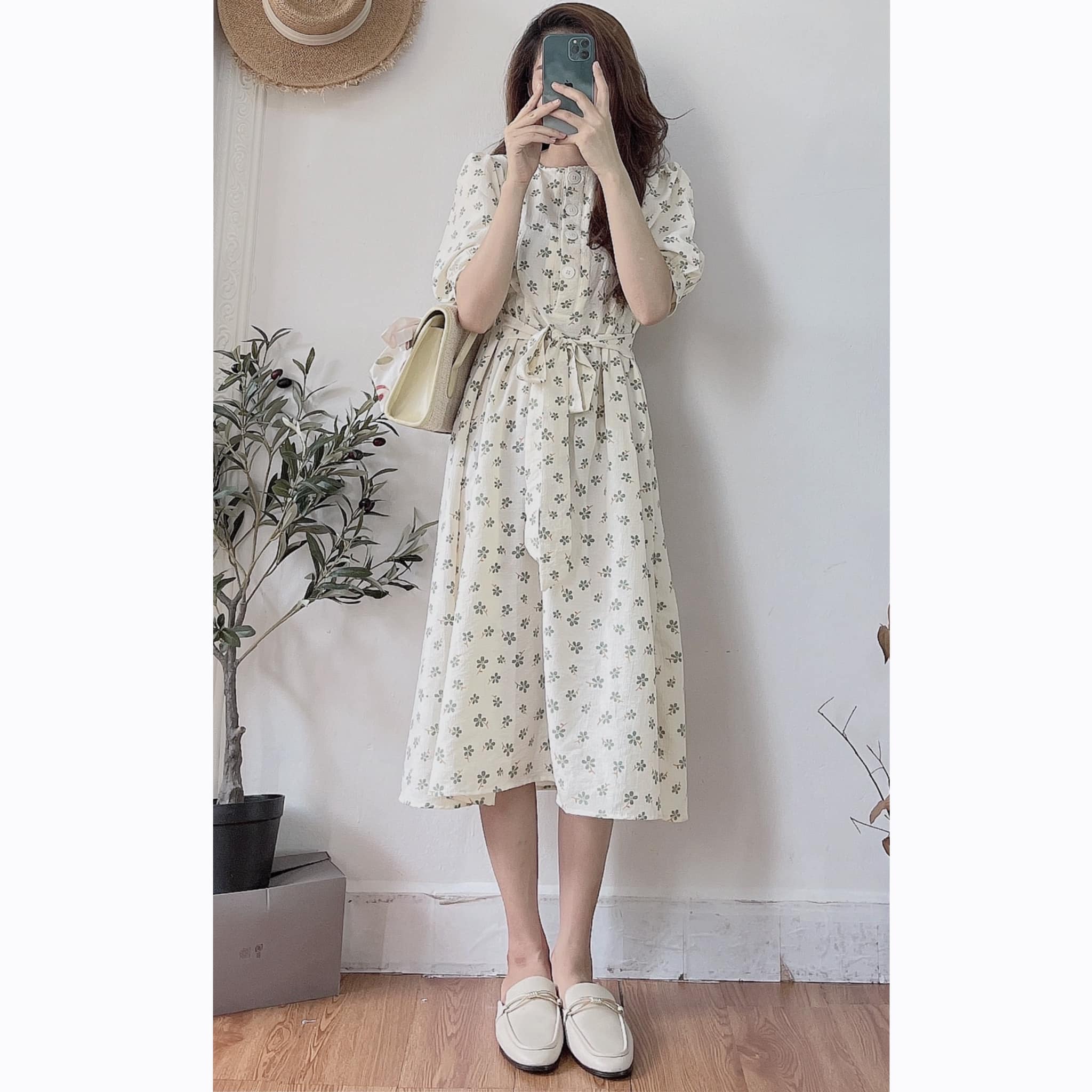 Váy hoa tay lỡ chất xốp 2 lớp