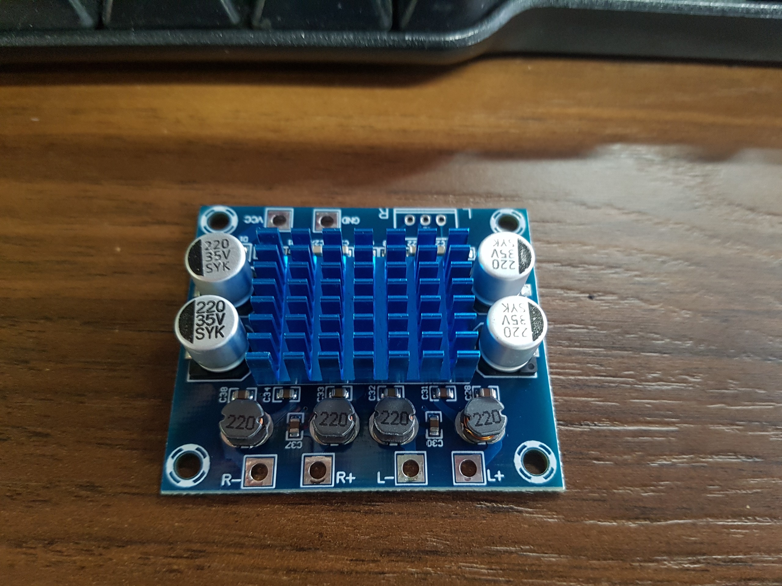Mạch Amply Class D 30w x2 8-26V