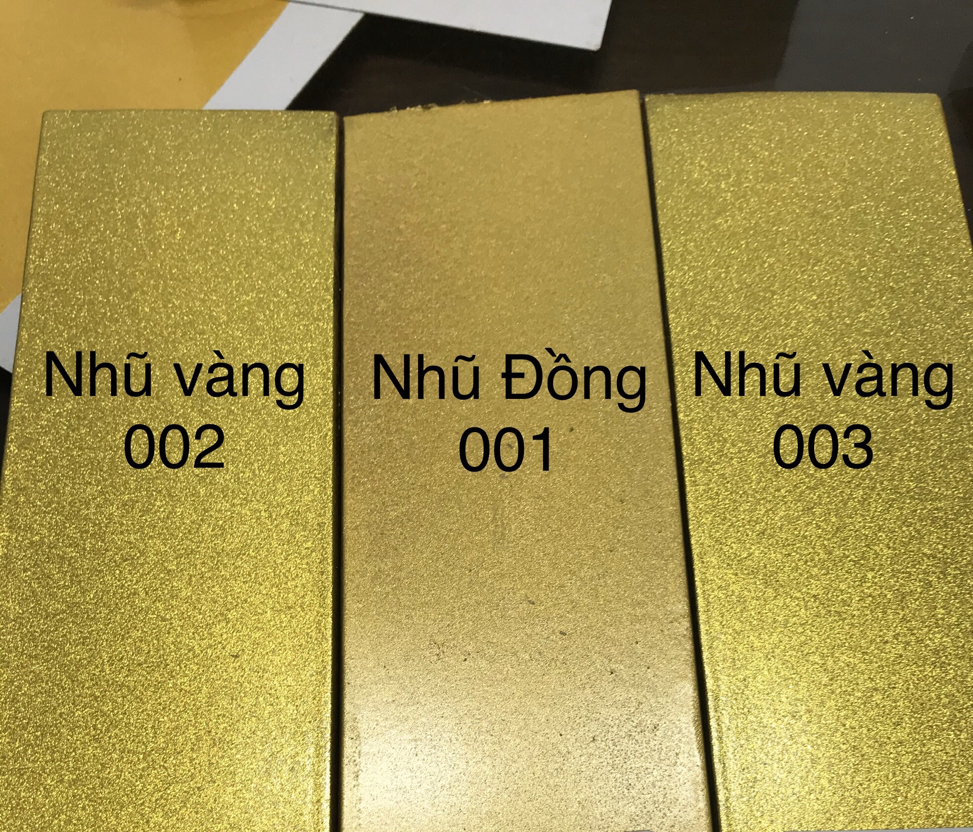 [HCM]Nhũ vàng 1k Daily