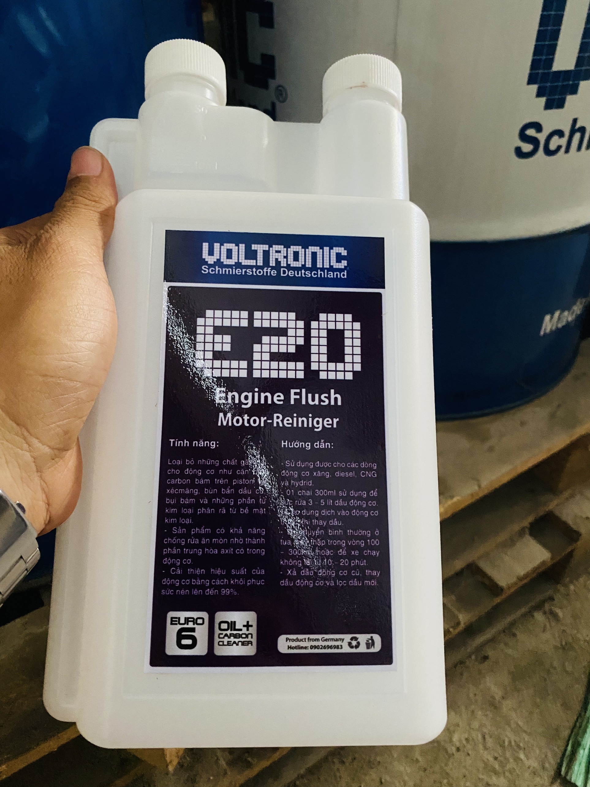 Dung dịch súc động cơ Voltronic E20 1lit