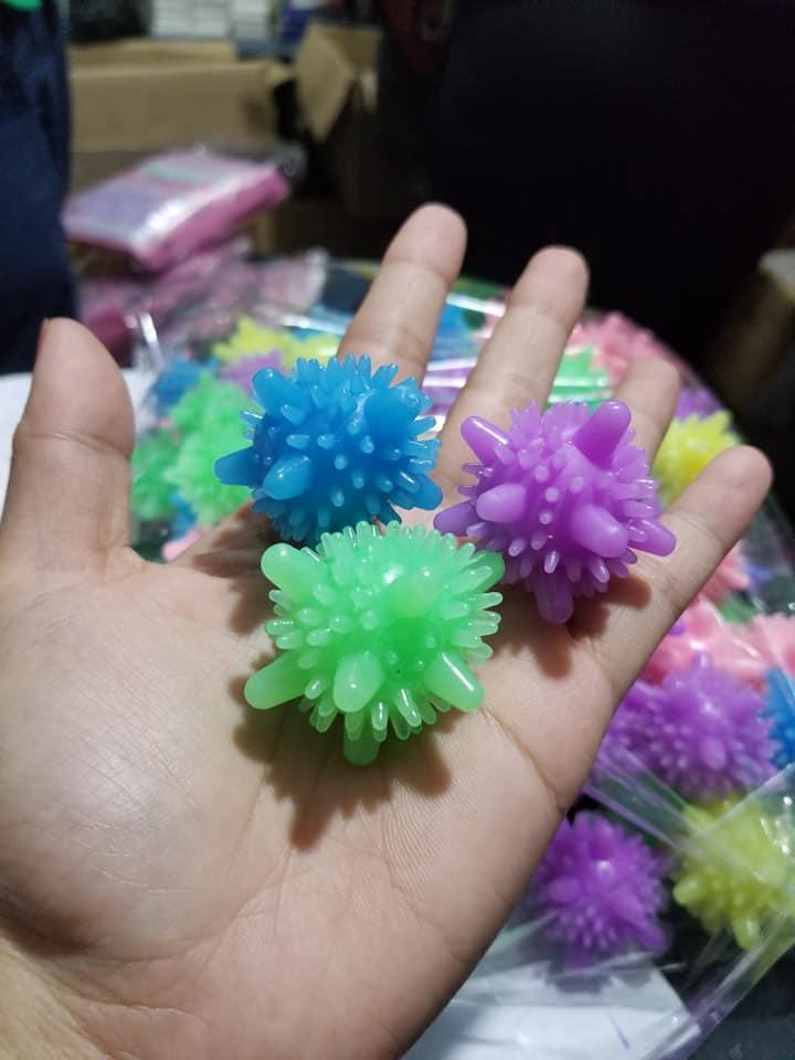 Set 10 Quả Cầu Gai Giặt Quần Áo