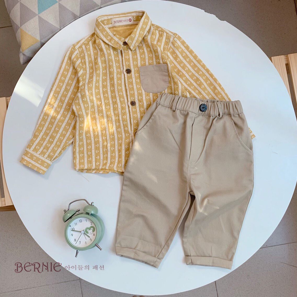 Set áo sơ mi, quần dài bé trai