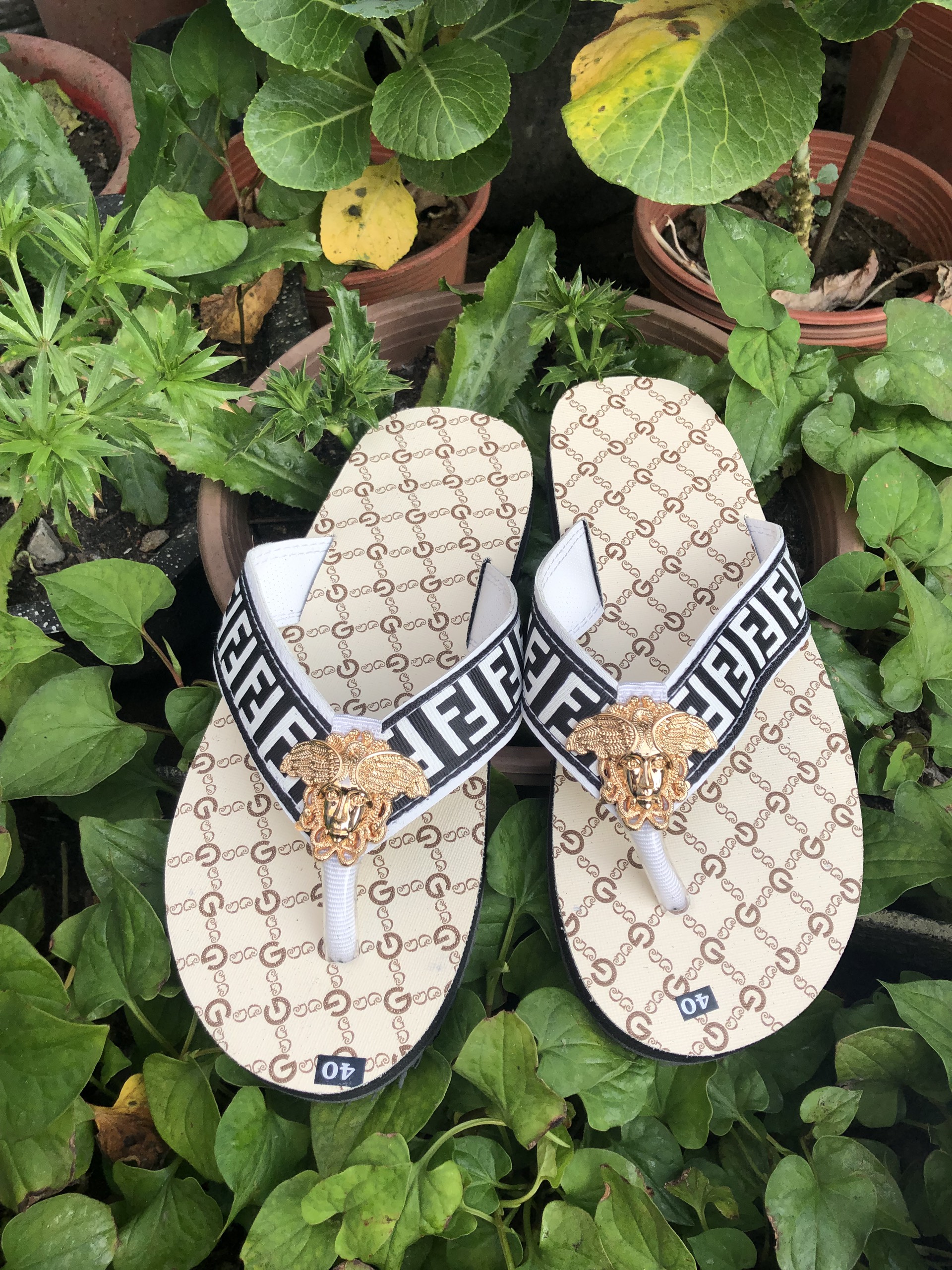 Combo dép sandal cặp đôi nam nữ GG