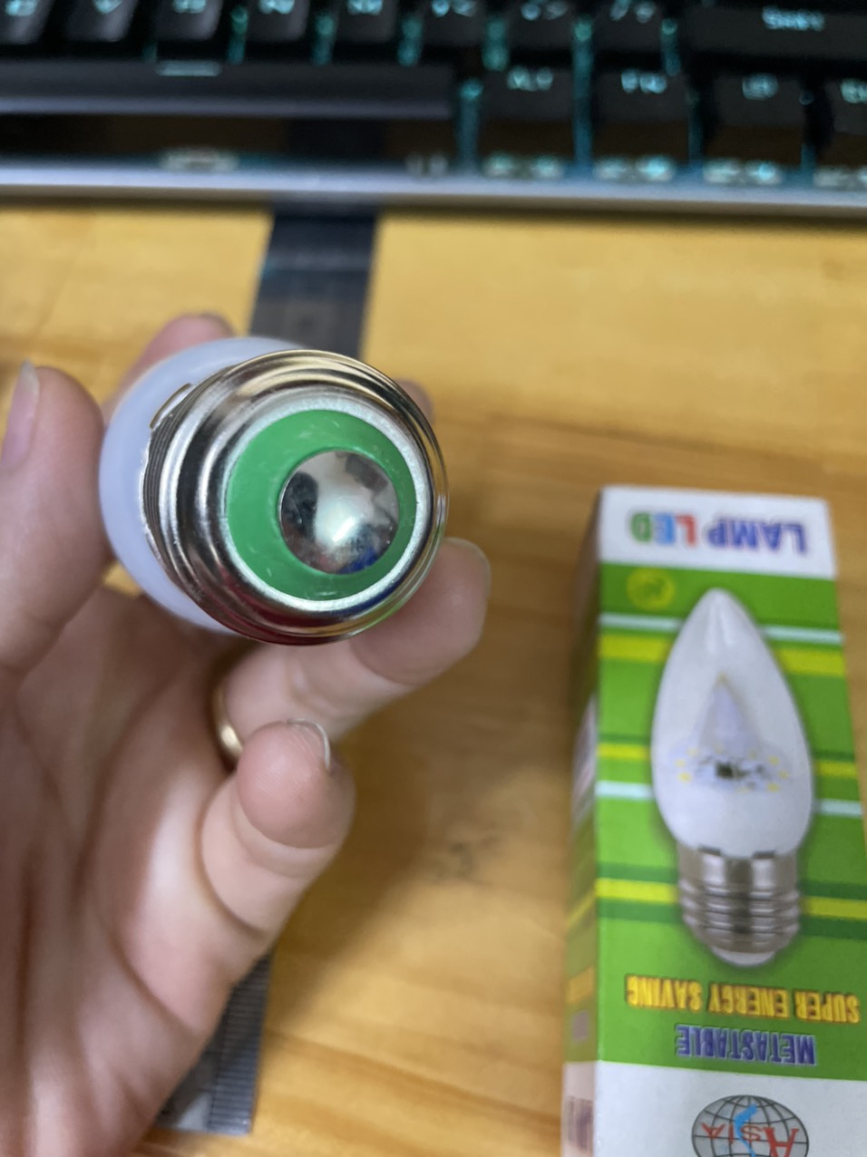 BÓNG ĐÈN LED ĐUÔI VẶN 5W – diy282(283)