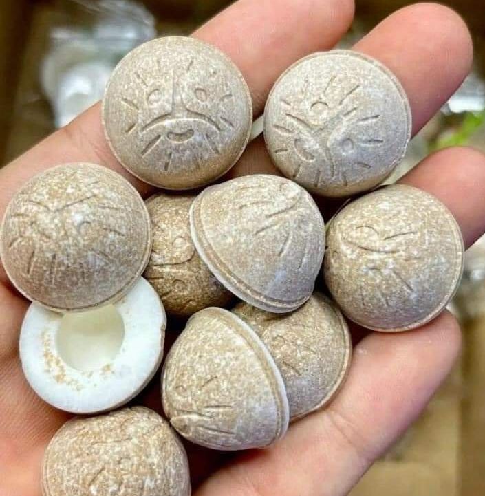 1 KG- Kẹo sakura dừa giòn thơm ngon