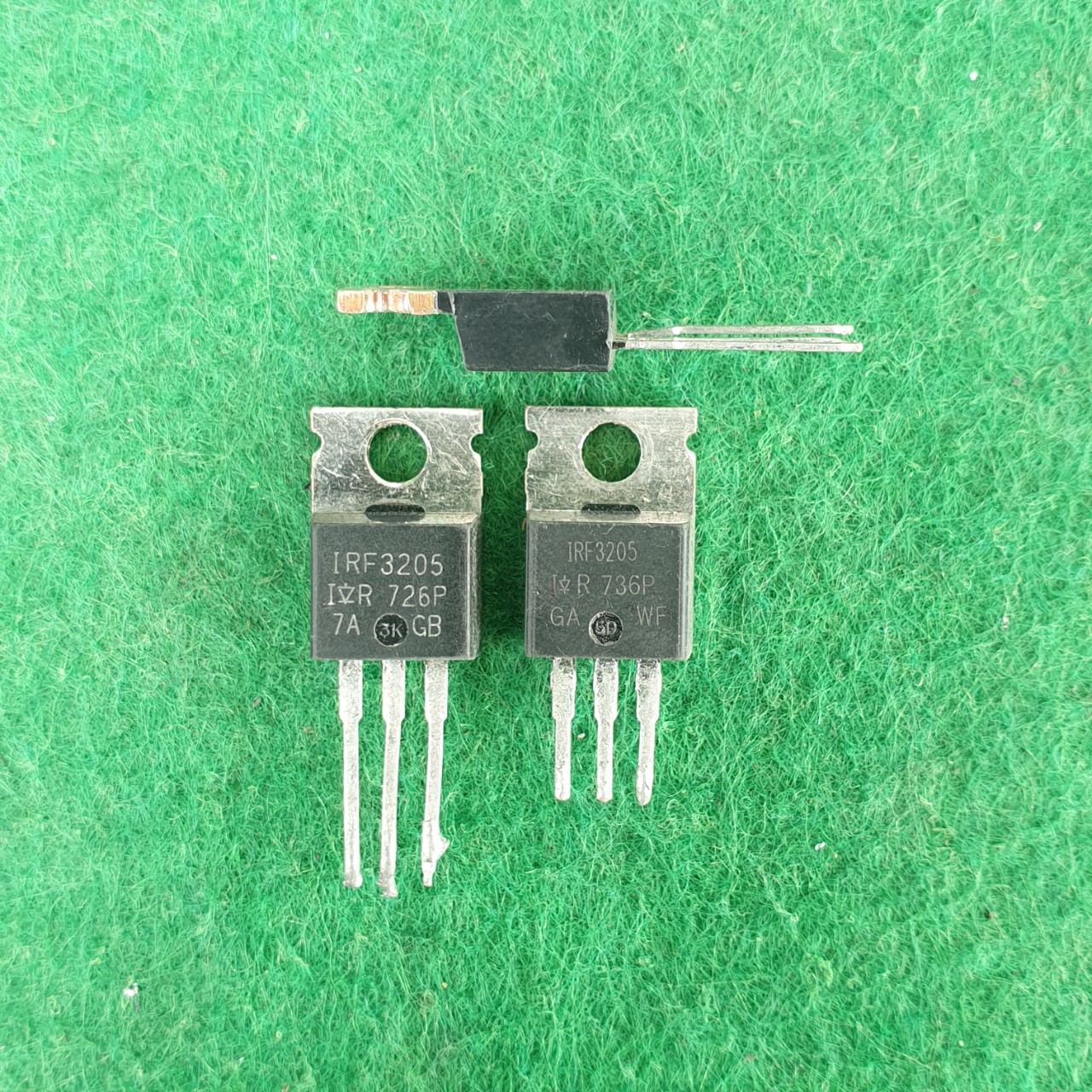 Túi 5 Mosfet IRF 3205 hàng tháo máy