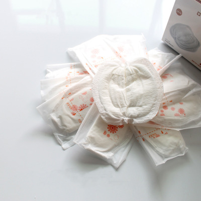 Combo 2 bịch miếng lót thấm sữa Cmbear ( 216 miếng )