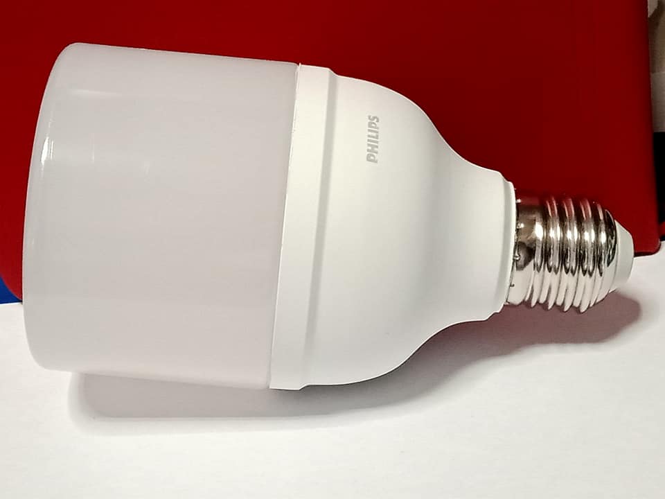 bóng mycare Led right 17W philips trắng vàng