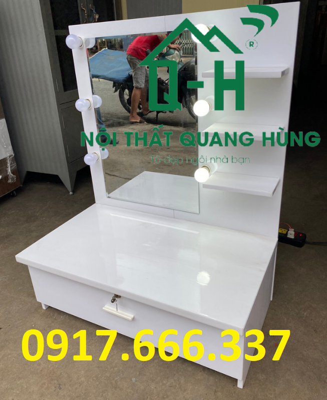 Bàn trang điểm nhựa bệt màu trắng có đèn led