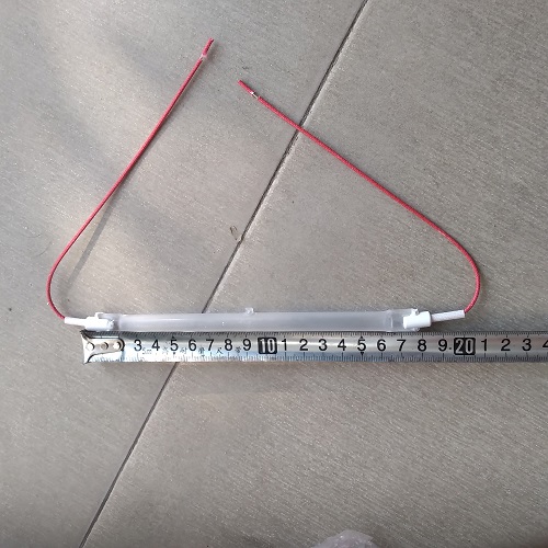 Heating Fan Light Bulb Is 18cm Long