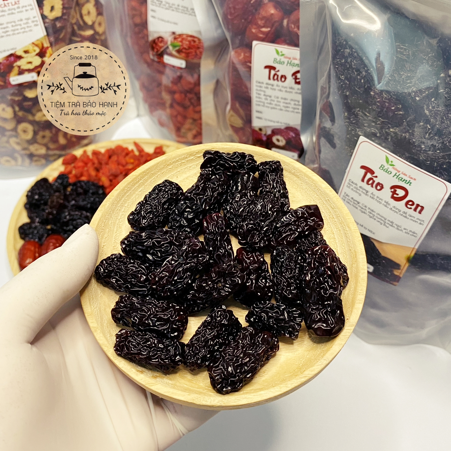 Táo đen (tàu tàu đen) 1kg hàng loại 1
