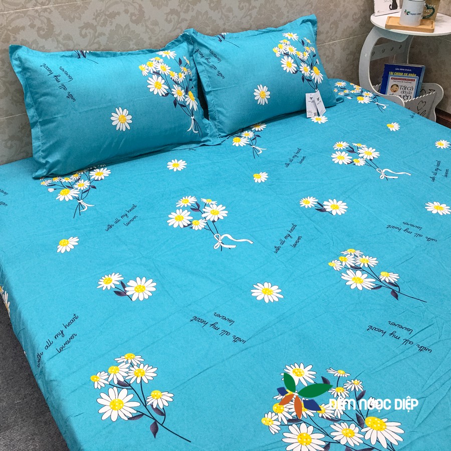 Set ga gối 3 món (1 drap giường + 2 vỏ gối nằm) poly cotton mẫu Hoa Cúc Xanh