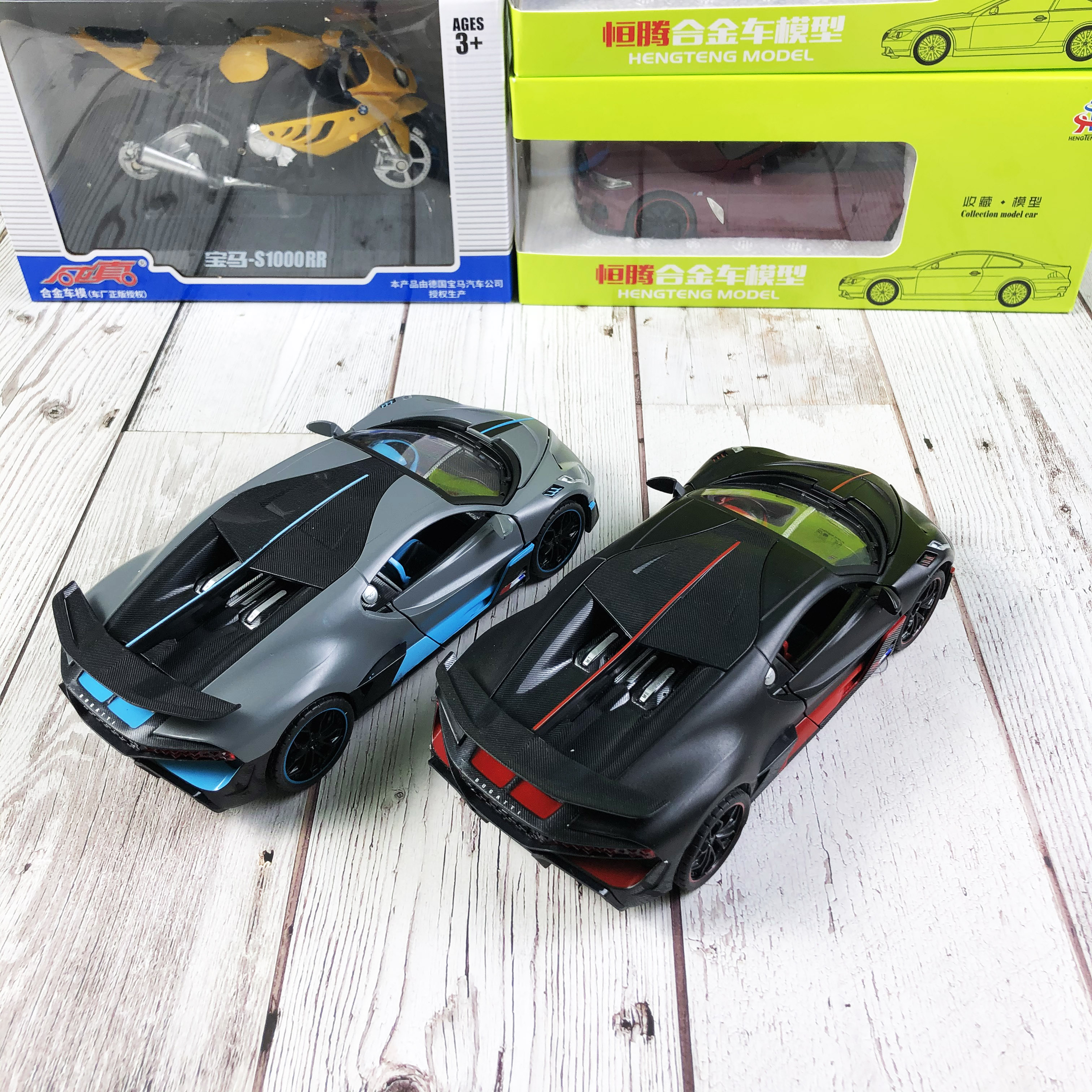 Xe mô hình Bugatti Divo tỉ lệ 1:24 hãng Hengteng