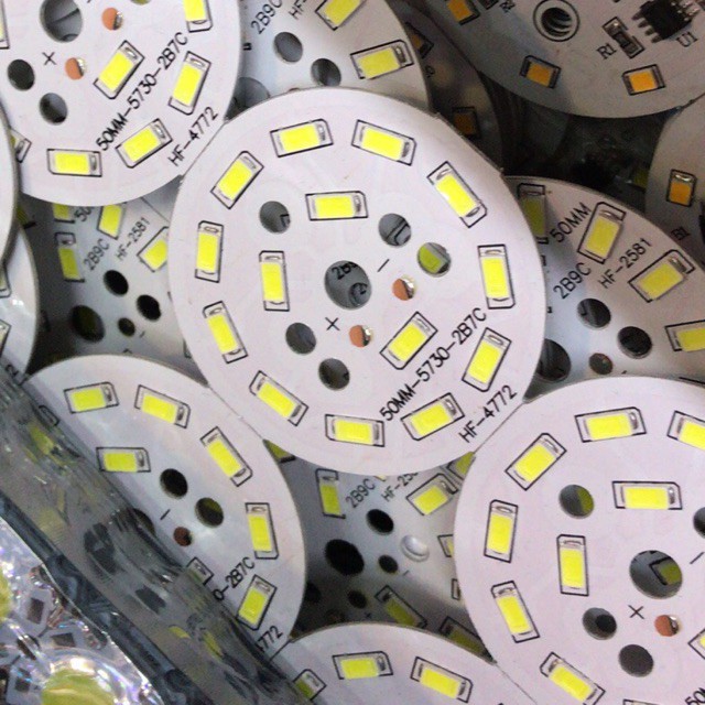 HOT-Led miếng 7w dùng chấn lưu