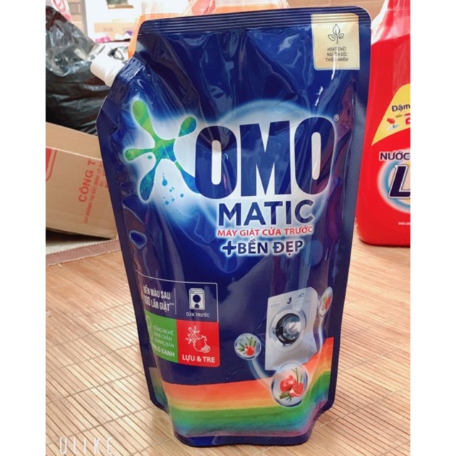 Nước giặt omo Mactic cửa trước 2kg