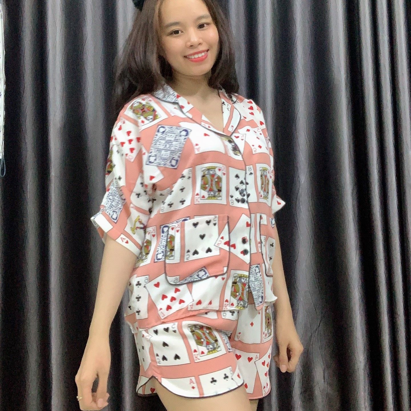 Đồ bộ mặc nhà pijama lá bài lụa mango mềm mát áo cánh dơi quần đùi có túi siêu hot freesize <60kg - linqustore