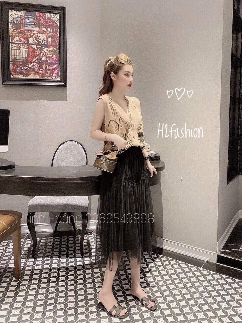 Chân váy lưới xếp li 2 tầng
