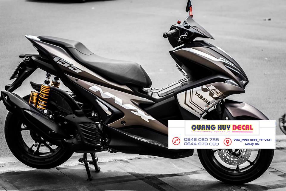 Tem trùm xe máy NVX độ xám chì Yamaha racing  - làm tem xe máy NVX  theo yêu cầu - Tem xe máy NVX rẻ đẹp và chất