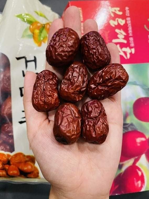 Táo đỏ Hàn Quốc hộp 1kg.