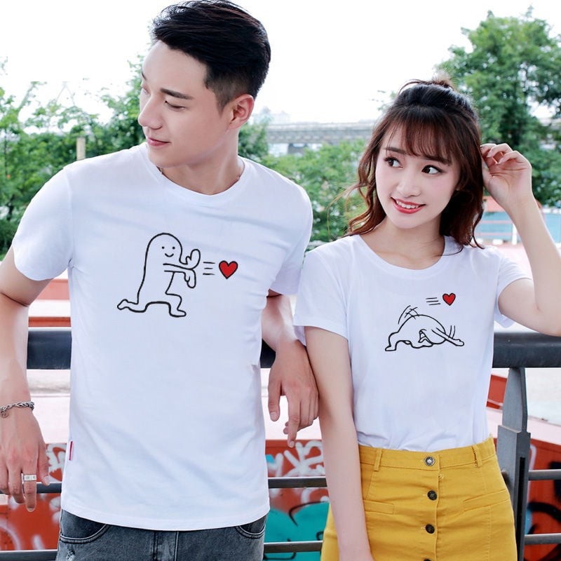 Áo Thun Cặp Đôi Nam Nữ Ngắn Tay Màu Trắng Cotton In Họa Tiết Hoạt Hình Dễ Thương