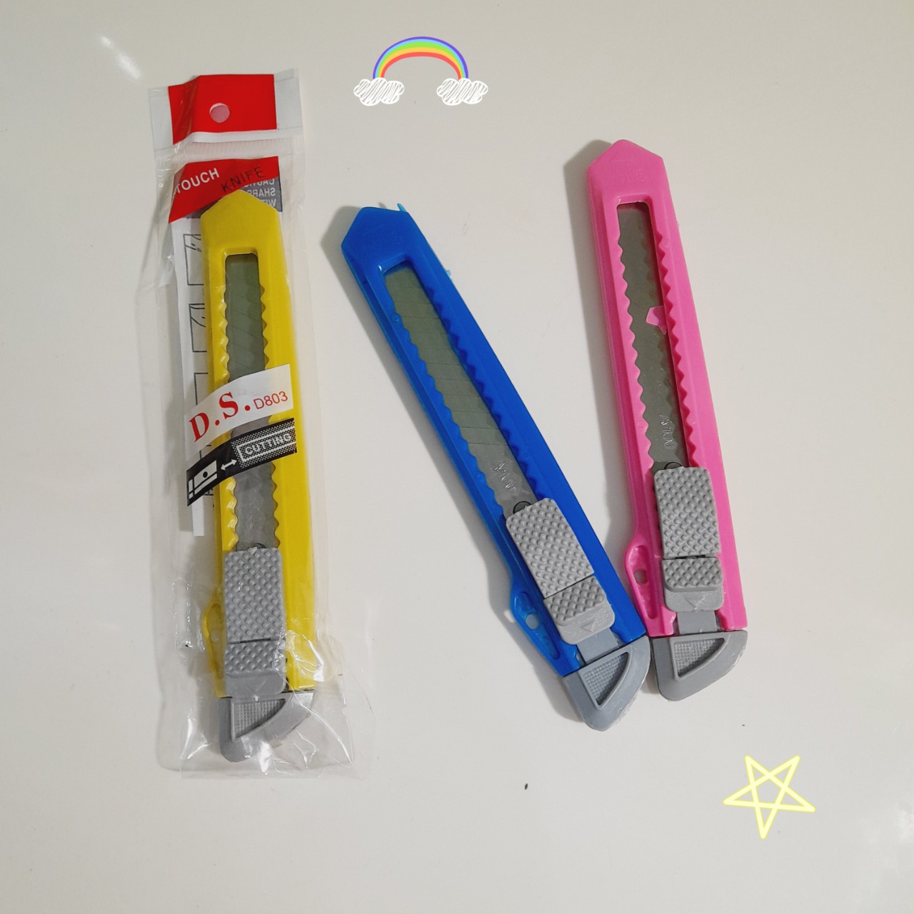 DAO RỌC GIẤY LƯỠI LỚN 18MM 803