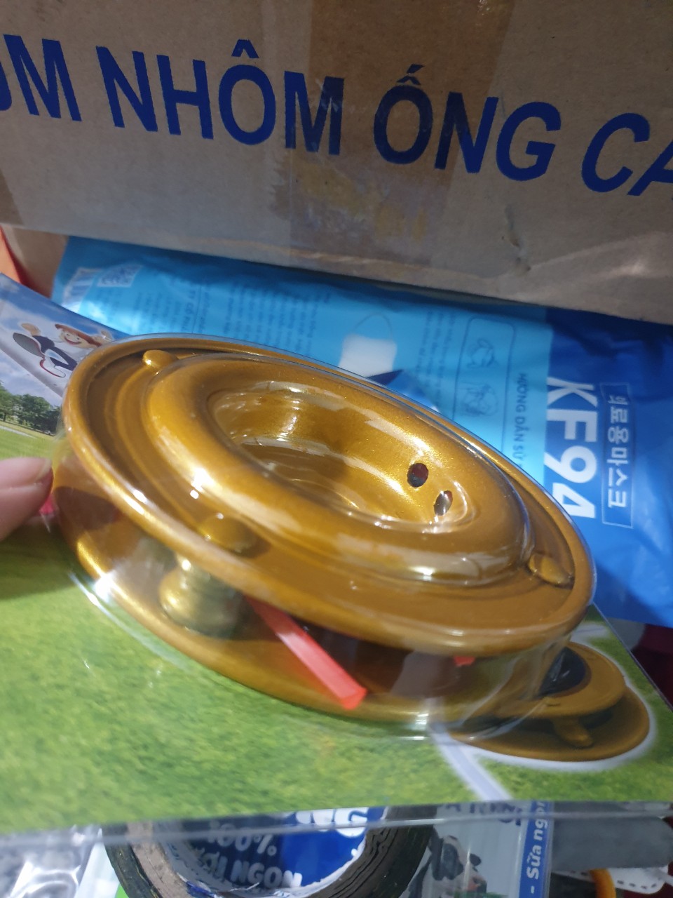 BÁT CƯỚC( Ổ CƯỚC) CẮT CỎ CHẤU  MAKATA . CÓ CON LĂN
