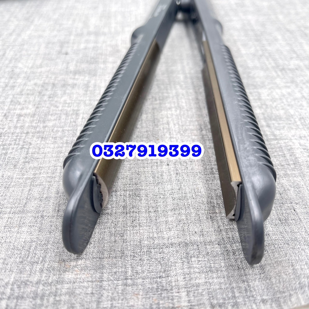 Hair Straightener 838 Small Version, 5 Heat Adjustment Levels, 30 cm Cord, 1.8m Cord, Compact Design, Safe for All Hair Types, 3-Month Warranty