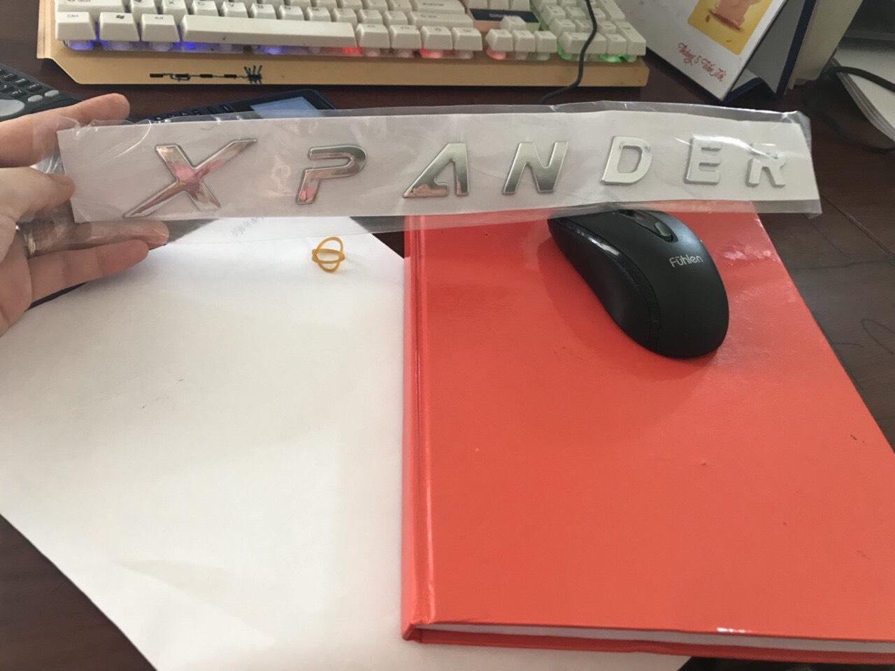 Chữ nổi xpander