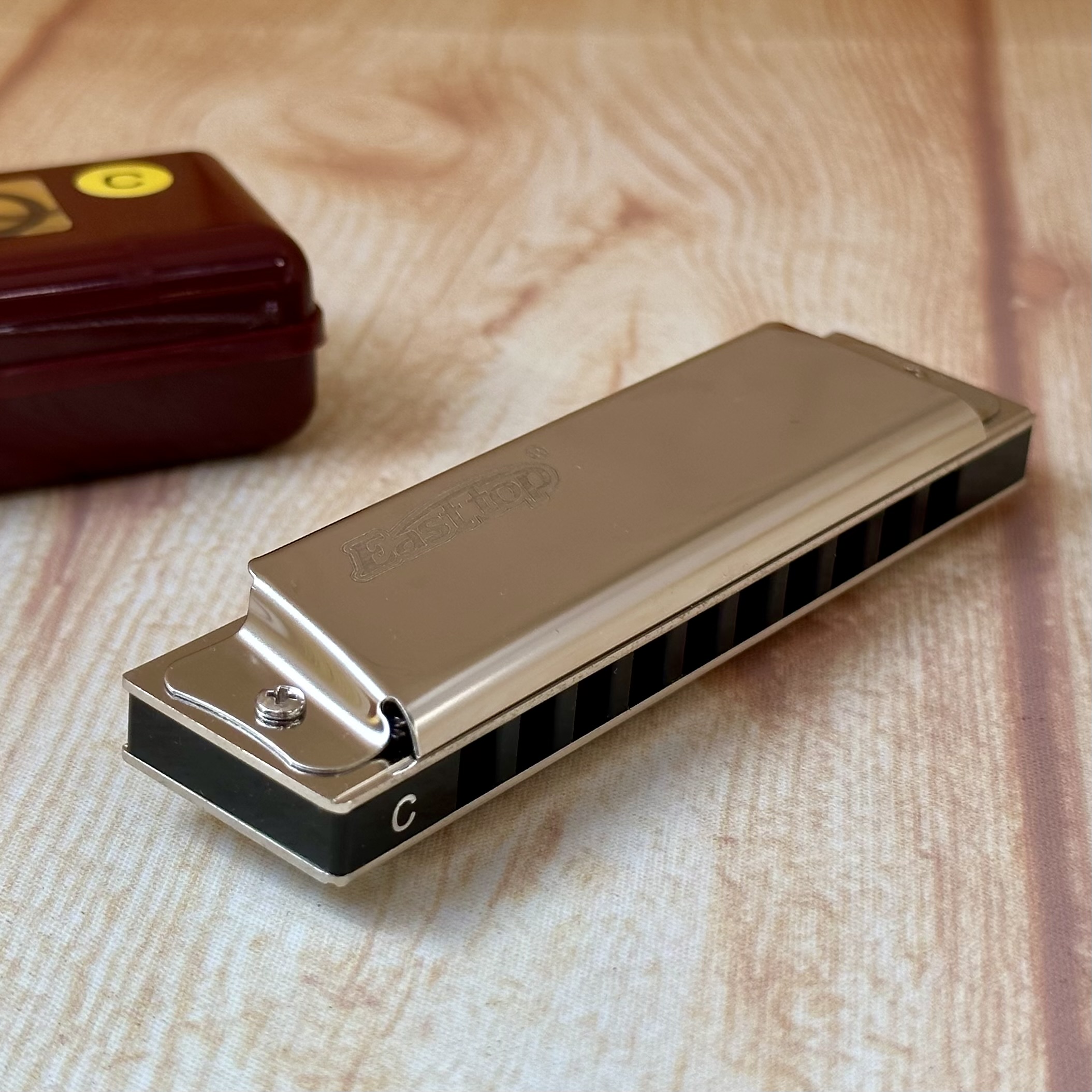 ￼Kèn Harmonica 10 lỗ Easttop T10 màu bạc