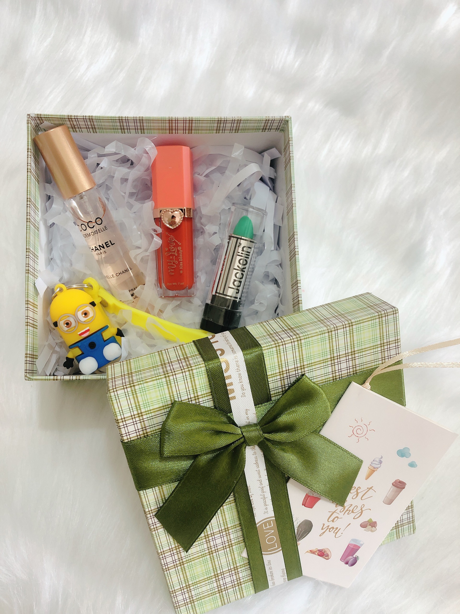 SET QUÀ TẶNG BẠN GÁI Ý NGHĨA