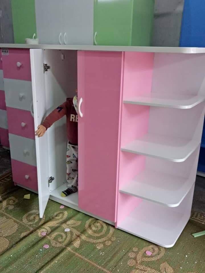Tủ nhựa trẻ em màu hồng cho bé gái