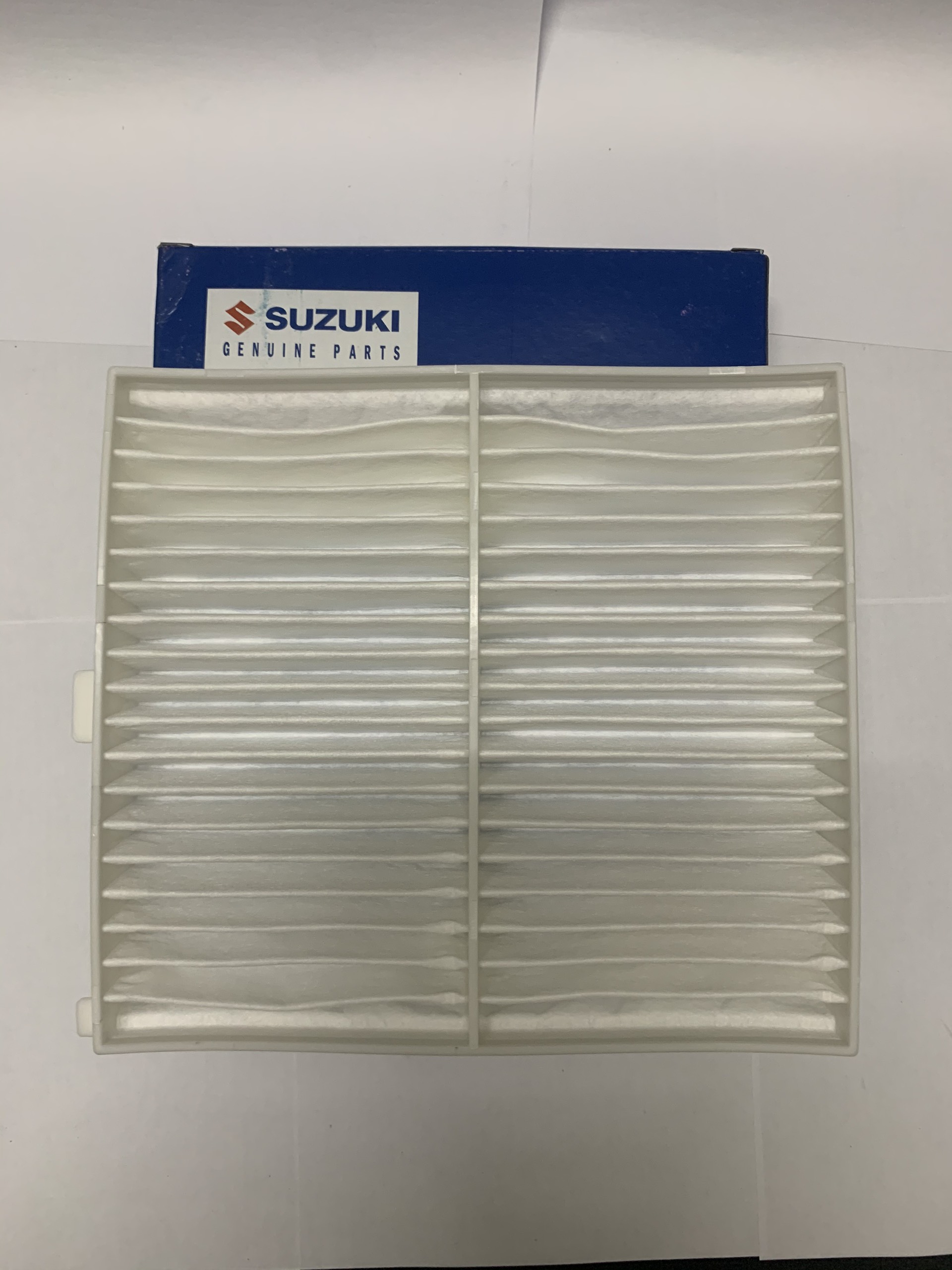 Lọc gió điều hòa Suzuki Swift.