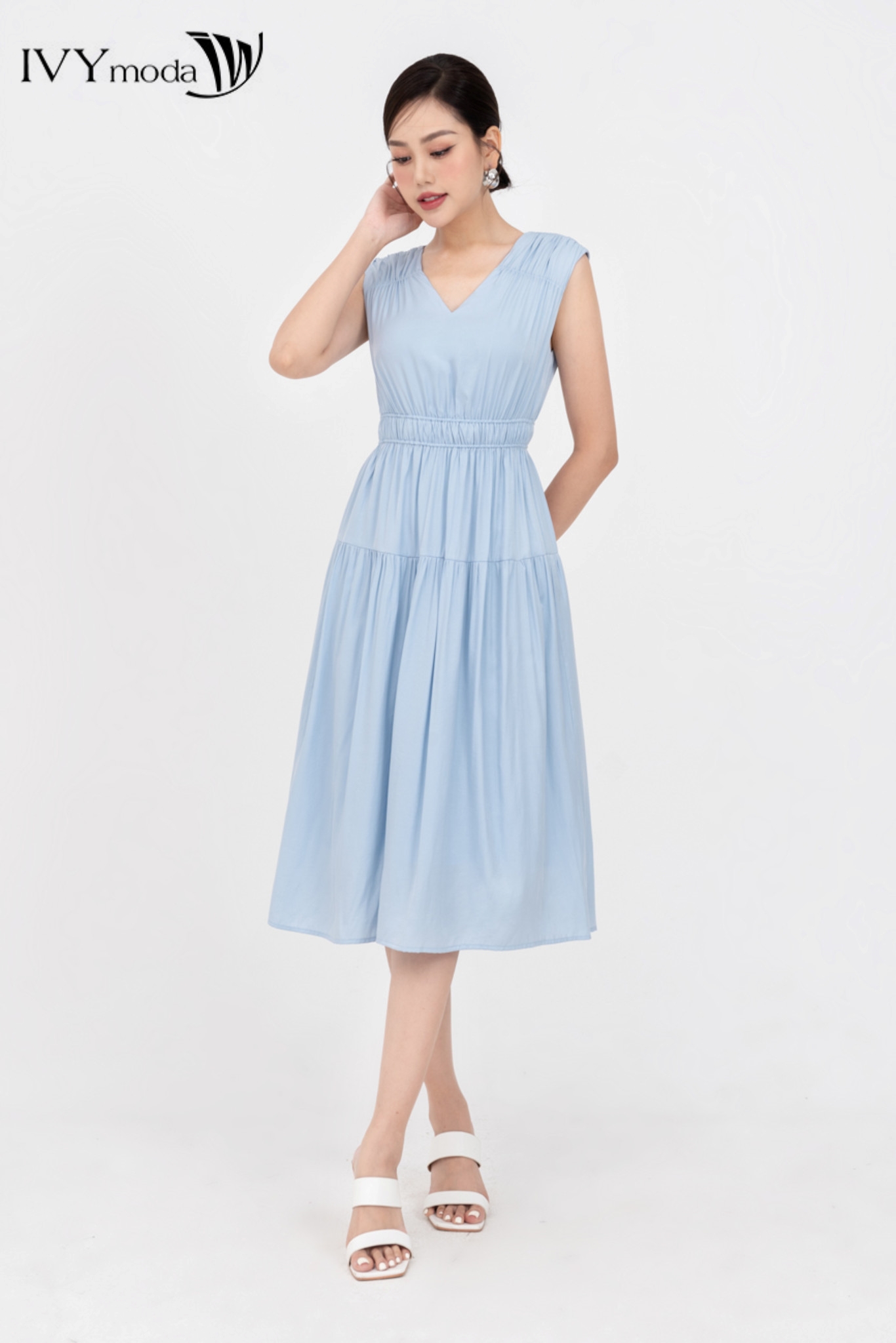Đầm lụa xòe dạo phố IVY moda MS 41M8394
