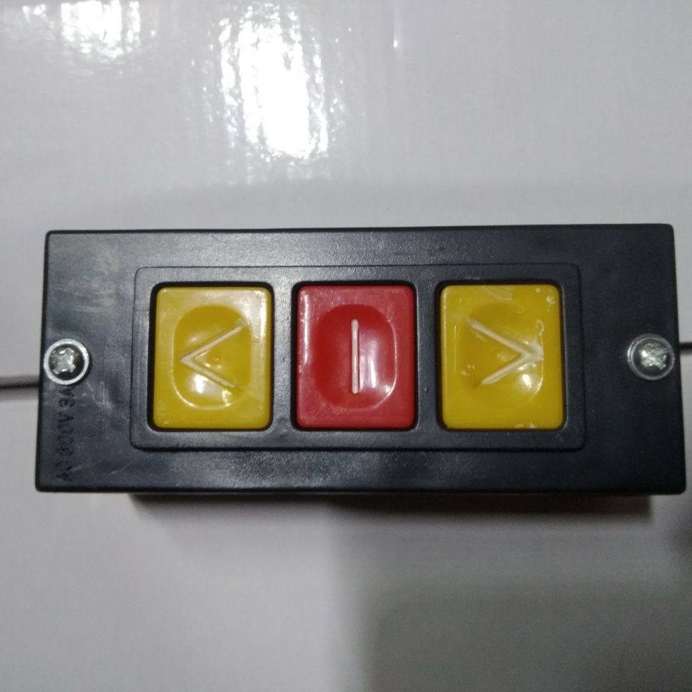 Công tắc cửa cuốn 3A 600v