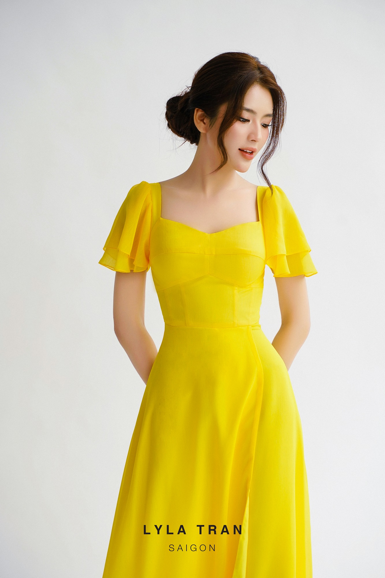 ĐẦM MAXI TAY CÁNH TIÊN CỔ VUÔNG (ANTA)