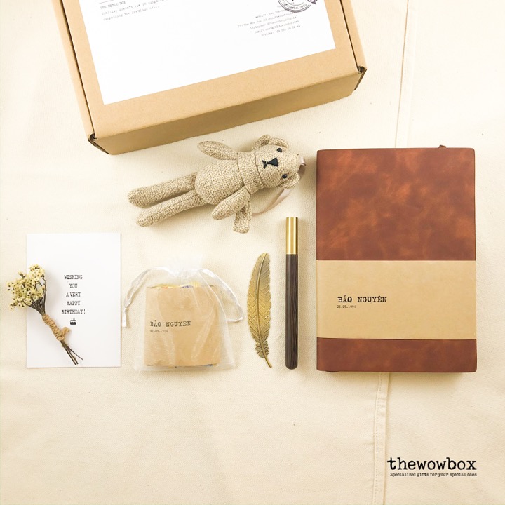 [Quà tặng bạn nam] THE NOBLE BOX – SỔ DA, BÚT GỖ, KẸP SÁCH