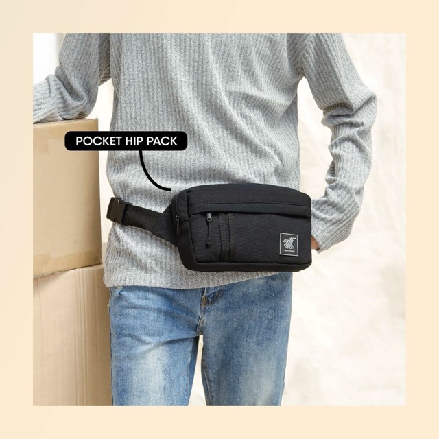 Túi đeo chéo Pocket Hip Pack Tote Talk