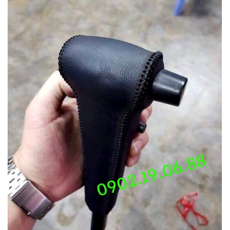 Bọc cần số da bò nhập khẩu xe Chevrolet Spark AT