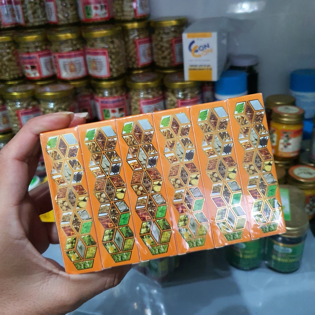 Dầu Lăn 26 Vị Thảo Dược OTOP 8ml Thái Lan