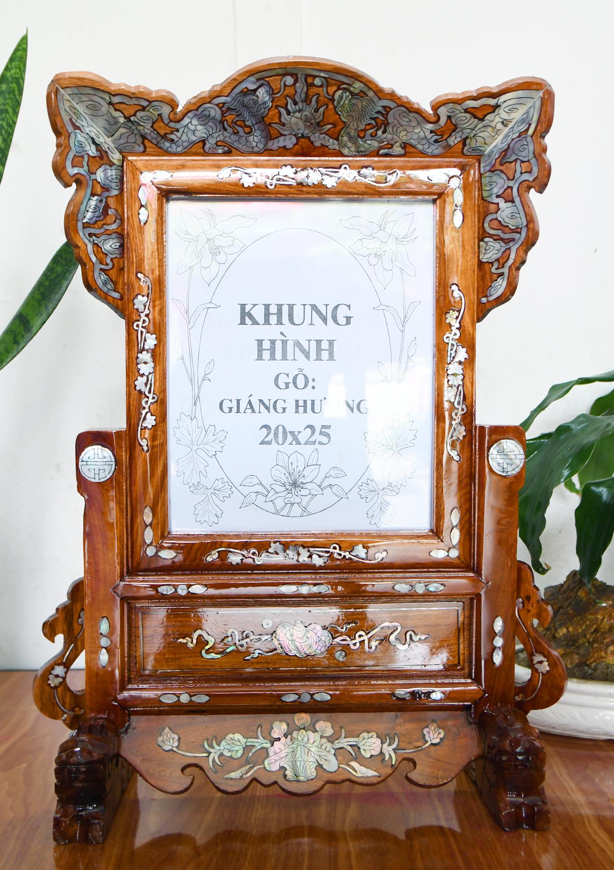 KHUNG ANH THO  20X25