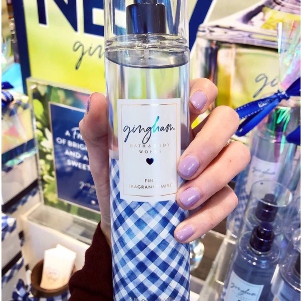 [𝐌Ẫ𝐔 𝐓𝐇Ử 𝟏𝟎𝐌𝐋] Xịt thơm toàn thân lưu hương nước hoa Bath and Body Works - Gingham ＢＡＴＨ-ＢＯＤＹＭＩＳＴ giá rẻ