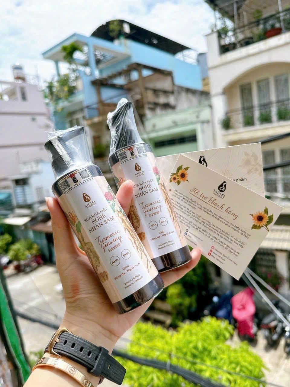 Sữa rửa mặt nghệ nhân sâm Mela 200ml siêu hot