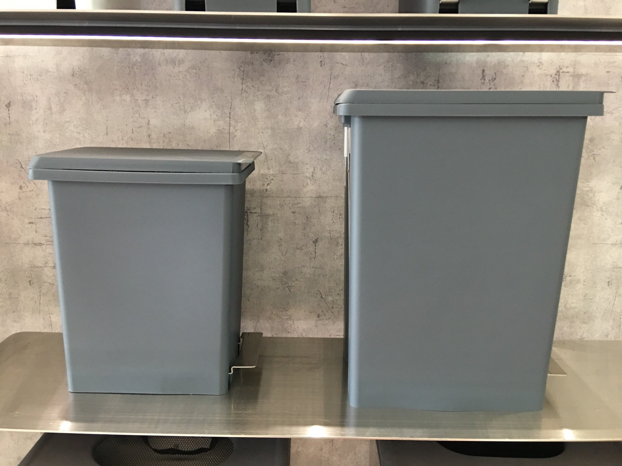 Thùng Rác Fitis Compact Bin (10L)