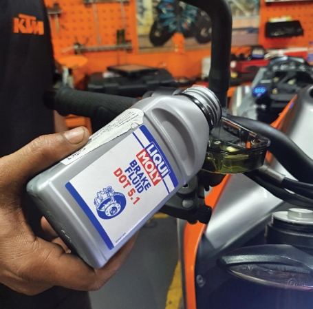 Dầu thắng DOT 4 Liqui Moly Brake Fluid 500ml
