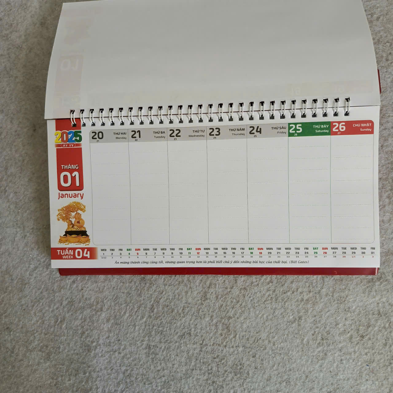 Lịch để bàn 2026 (13 x 28cm) đế nhựa