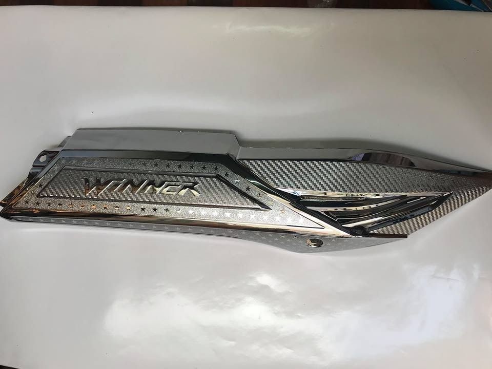 ốp bô lớn mạ crom xe winner