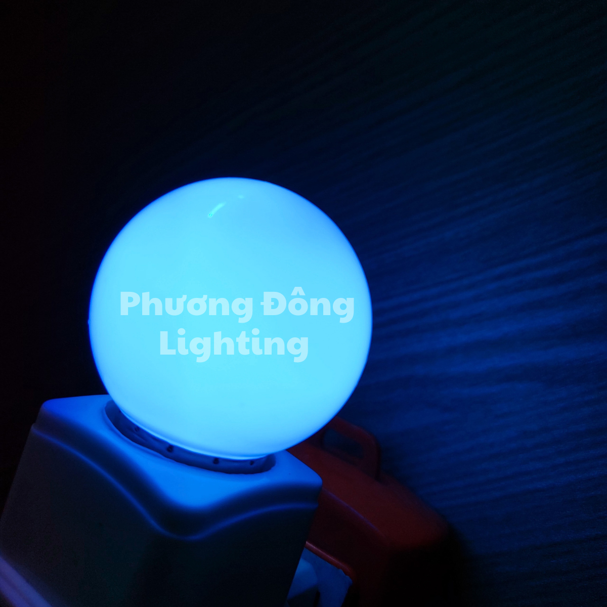 Bóng LED Chanh tròn 1W Đổi màu tự động